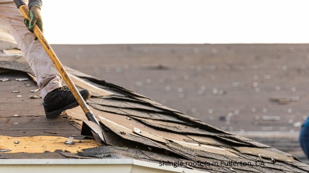 shingle roofer Fullerton